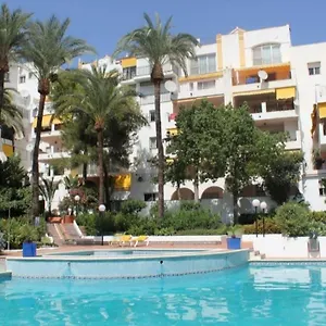  Apartamento Golf, Pool &